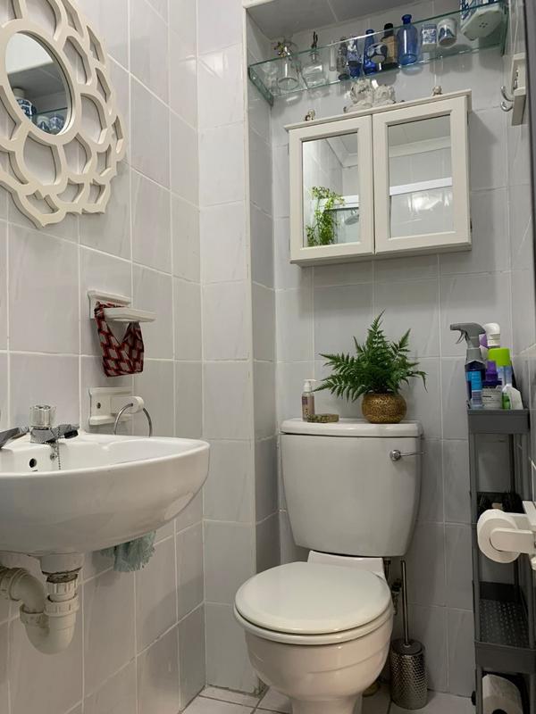 1 Bedroom Property for Sale in Table View Western Cape